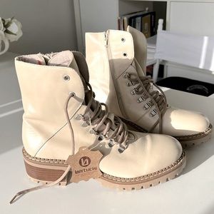 Bertuchi Almond/Cream Leather Lace-up Combat Boots made in Italy